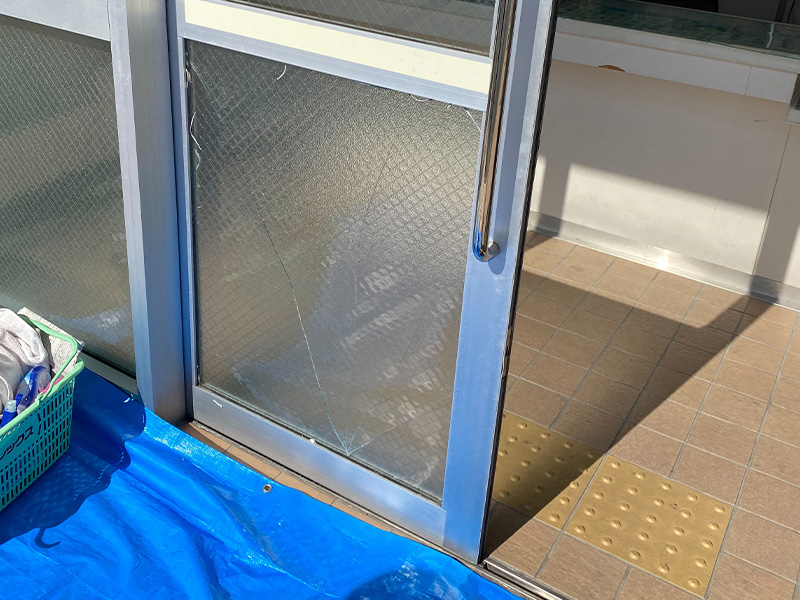ガラス交換（施工前）